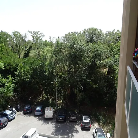 Nuovo, Silenzioso A 5 Minuti A Piedi Dalla Metro Apartment *